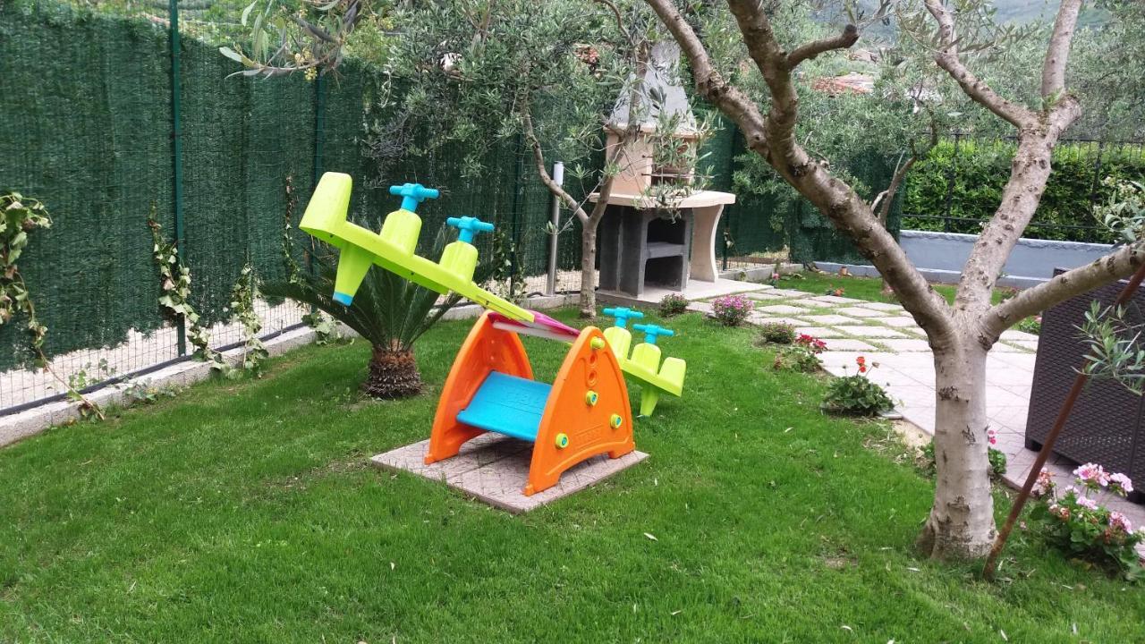 Arcobaleno Apartment Fondi Dış mekan fotoğraf