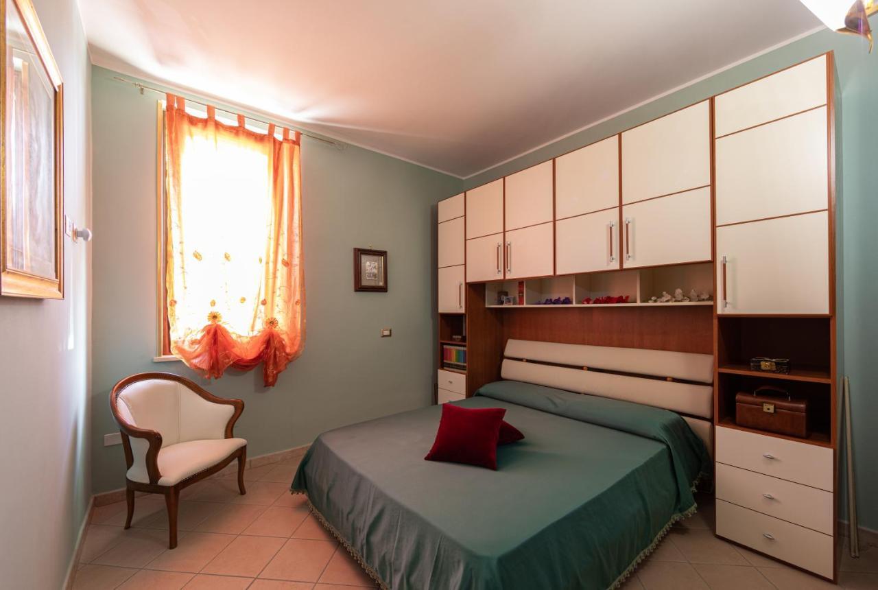 Arcobaleno Apartment Fondi Dış mekan fotoğraf